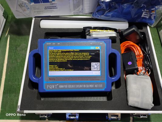 PQWT जल डिटेक्टर 95% सटीकता के साथ 36/40/56 आवृत्ति और भूजल का पता लगाने के लिए 0mV-2000mV मापने की सीमा
