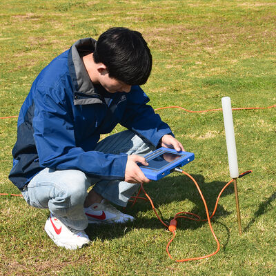 पीक्यूडब्ल्यूटी टीसी 150 से 1500 मीटर गहरी भूमिगत बोरहोल जल सर्वेक्षण डिटेक्शन मशीन भूजल डिटेक्टर